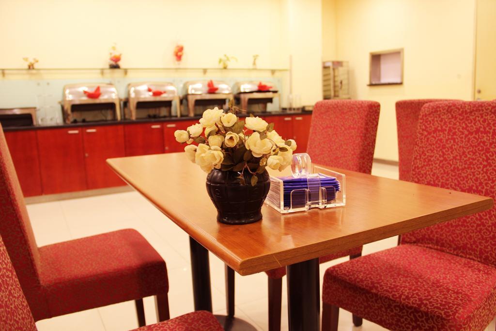 Hanting Hotel Shenyang Tiexi Furniture City Kültér fotó